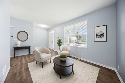 Tiny photo for 71 Windstone Drive, North Aurora, IL 60542 (MLS # 12496322)