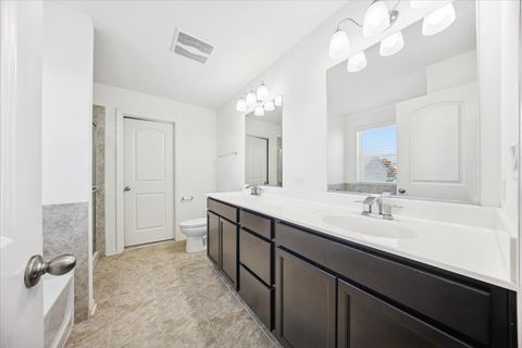 Tiny photo for 71 Windstone Drive, North Aurora, IL 60542 (MLS # 12496322)