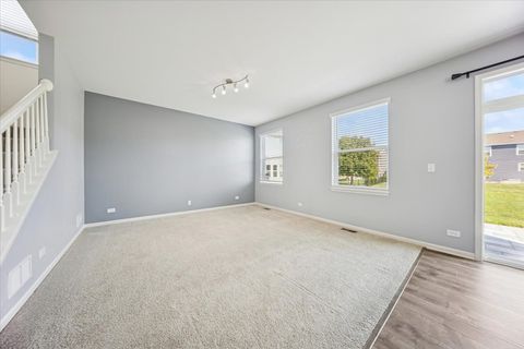 Tiny photo for 71 Windstone Drive, North Aurora, IL 60542 (MLS # 12496322)