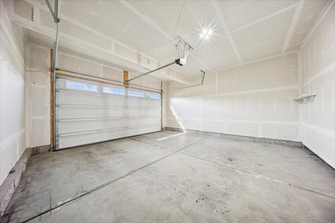 Tiny photo for 71 Windstone Drive, North Aurora, IL 60542 (MLS # 12496322)