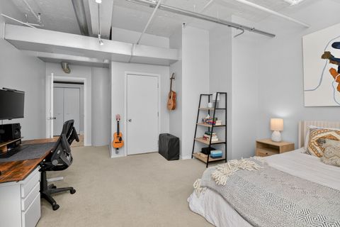 Tiny photo for 165 N CANAL Street #1129, Chicago, IL 60606 (MLS # 12610485)