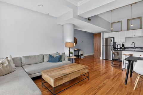 Tiny photo for 165 N CANAL Street #1129, Chicago, IL 60606 (MLS # 12610485)