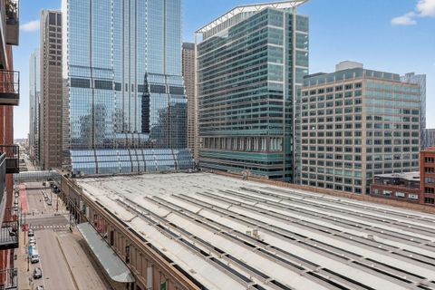 Tiny photo for 165 N CANAL Street #1129, Chicago, IL 60606 (MLS # 12610485)