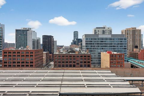 Tiny photo for 165 N CANAL Street #1129, Chicago, IL 60606 (MLS # 12610485)