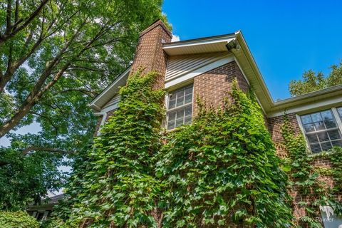 Tiny photo for 1500 Country Squire Drive, Geneva, IL 60134 (MLS # 12465059)