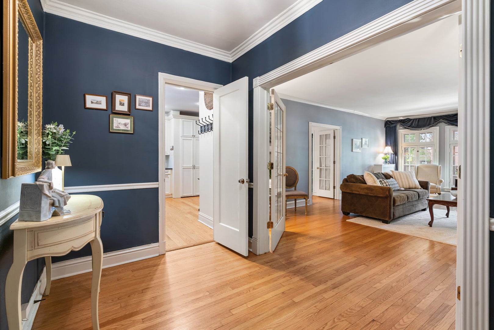 496 Sheridan Road 1