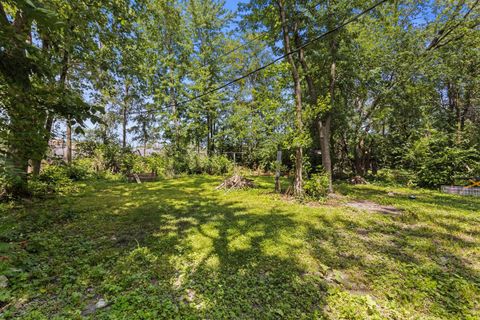 Tiny photo for 904 E Water Street, Urbana, IL 61802 (MLS # 12645464)