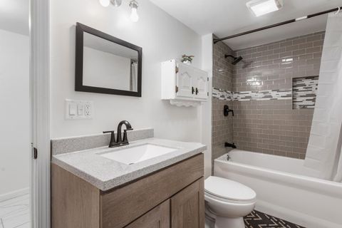 Tiny photo for 904 E Water Street, Urbana, IL 61802 (MLS # 12645464)