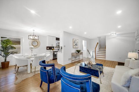 Tiny photo for 1845 Everett Avenue, Des Plaines, IL 60018 (MLS # 12523669)