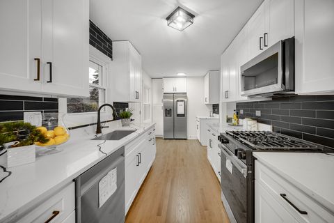 Tiny photo for 1845 Everett Avenue, Des Plaines, IL 60018 (MLS # 12523669)