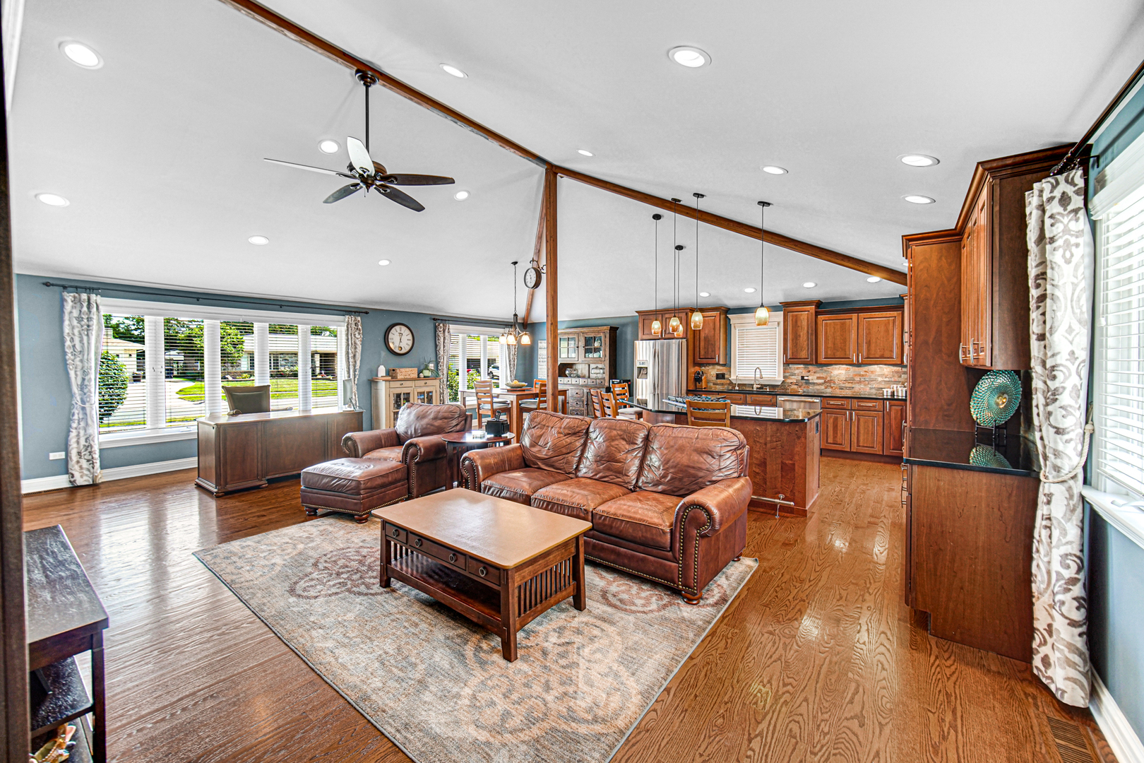 7717 Palm Drive