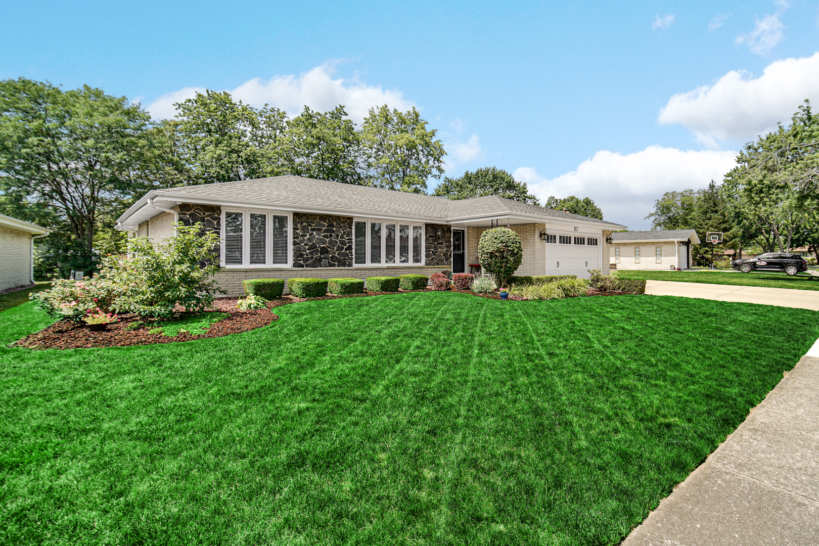 7717 Palm Drive