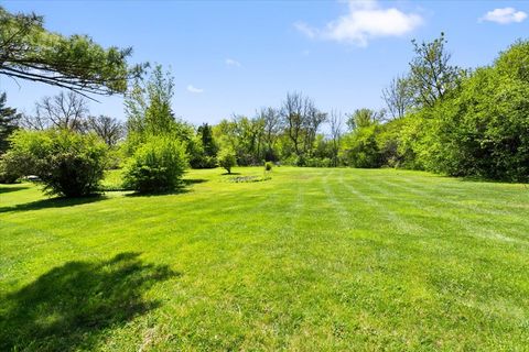 Tiny photo for 22446 N OLD BARRINGTON Road N, North Barrington, IL 60010 (MLS # 12639386)