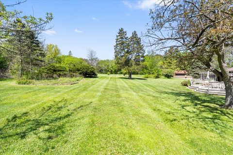 Tiny photo for 22446 N OLD BARRINGTON Road N, North Barrington, IL 60010 (MLS # 12639386)