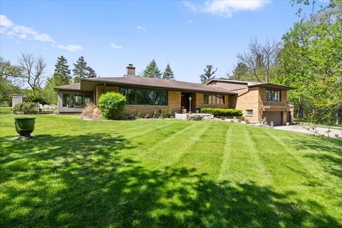Tiny photo for 22446 N OLD BARRINGTON Road N, North Barrington, IL 60010 (MLS # 12639386)