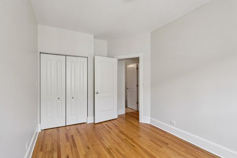 Tiny photo for 5404 N Kenmore Avenue #3, Chicago, IL 60640 (MLS # 12621401)