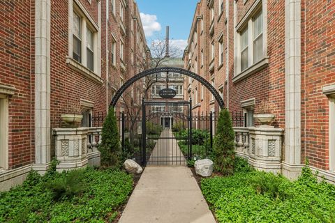 Tiny photo for 5404 N Kenmore Avenue #3, Chicago, IL 60640 (MLS # 12621401)