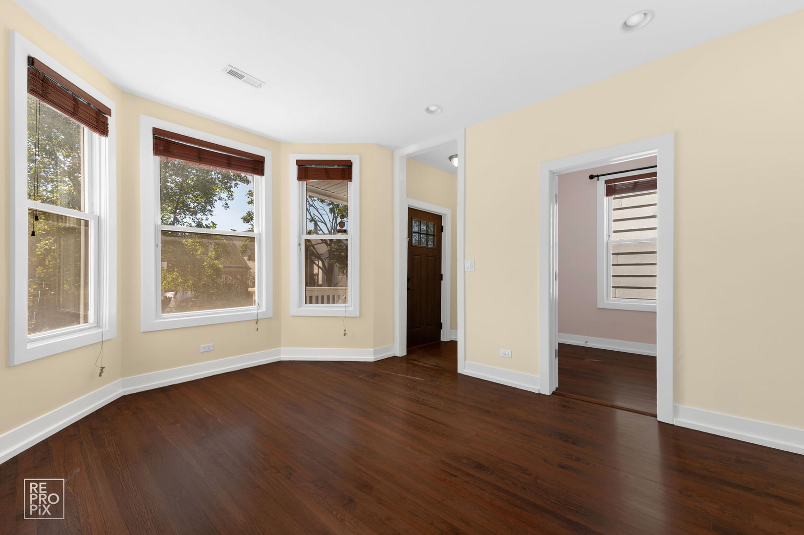 3320 W Warner Avenue 2