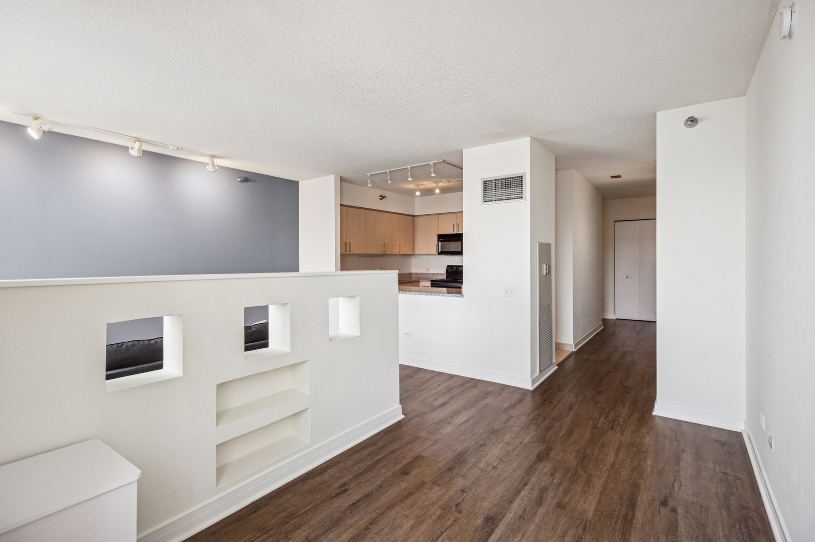 512 N McClurg Court 4302
