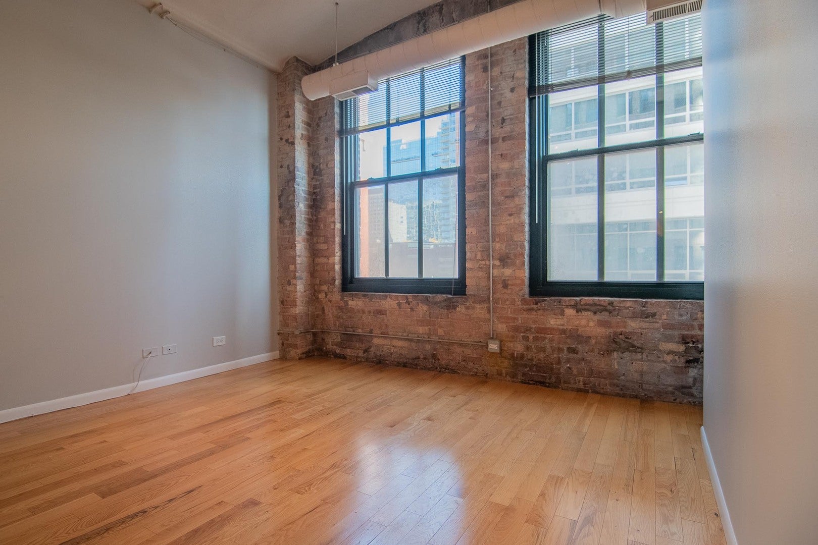 801 S Wells Street 308