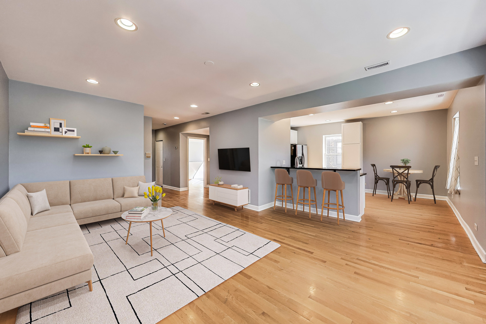 2618 W Rosemont Avenue 3