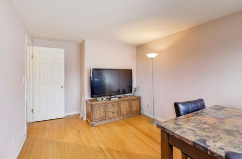 Tiny photo for 725 Elizabeth Lane, Des Plaines, IL 60016 (MLS # 12583682)