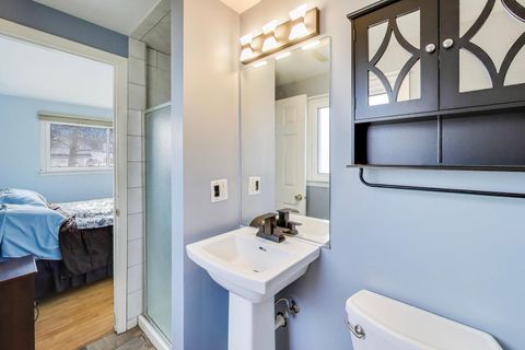 Tiny photo for 725 Elizabeth Lane, Des Plaines, IL 60016 (MLS # 12583682)