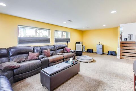 Tiny photo for 725 Elizabeth Lane, Des Plaines, IL 60016 (MLS # 12583682)