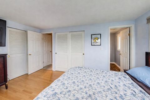 Tiny photo for 725 Elizabeth Lane, Des Plaines, IL 60016 (MLS # 12583682)