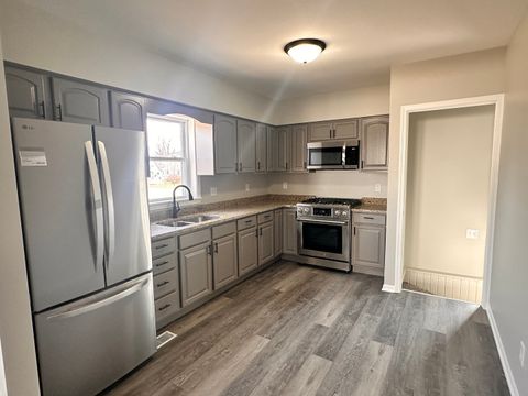 Tiny photo for 416 N Colorado Avenue, Streator, IL 61364 (MLS # 12570668)