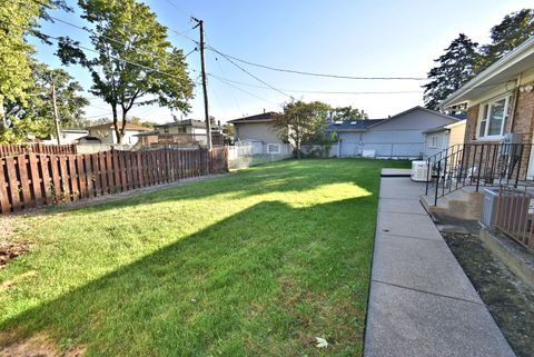 Tiny photo for 1354 E 158th Street, South Holland, IL 60473 (MLS # 12499295)