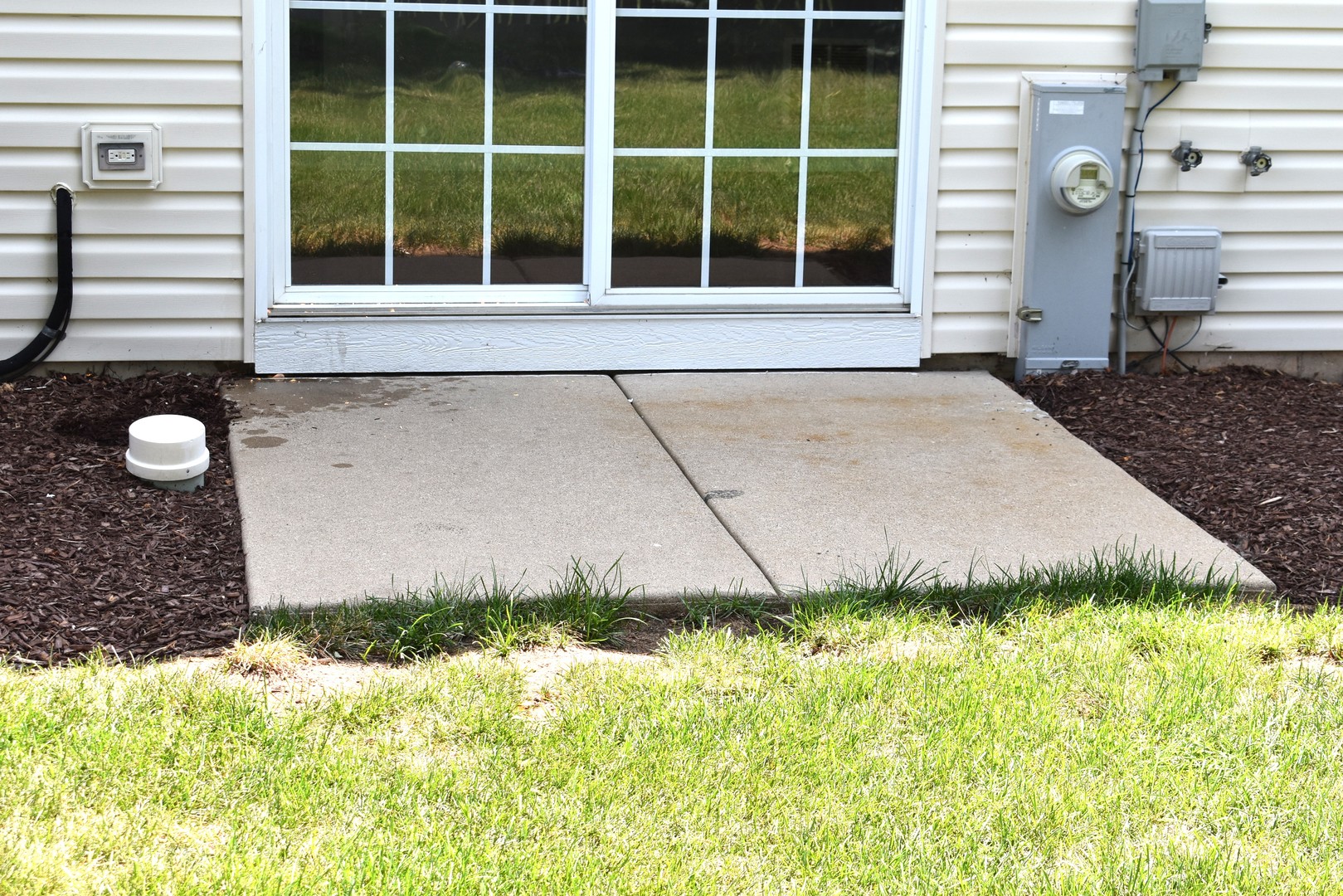 1973 W Crestview Circle
