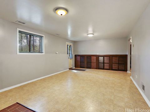 Tiny photo for 1291 Banbury Road, Mundelein, IL 60060 (MLS # 12434072)