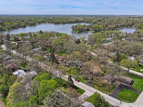 Tiny photo for 1291 Banbury Road, Mundelein, IL 60060 (MLS # 12434072)