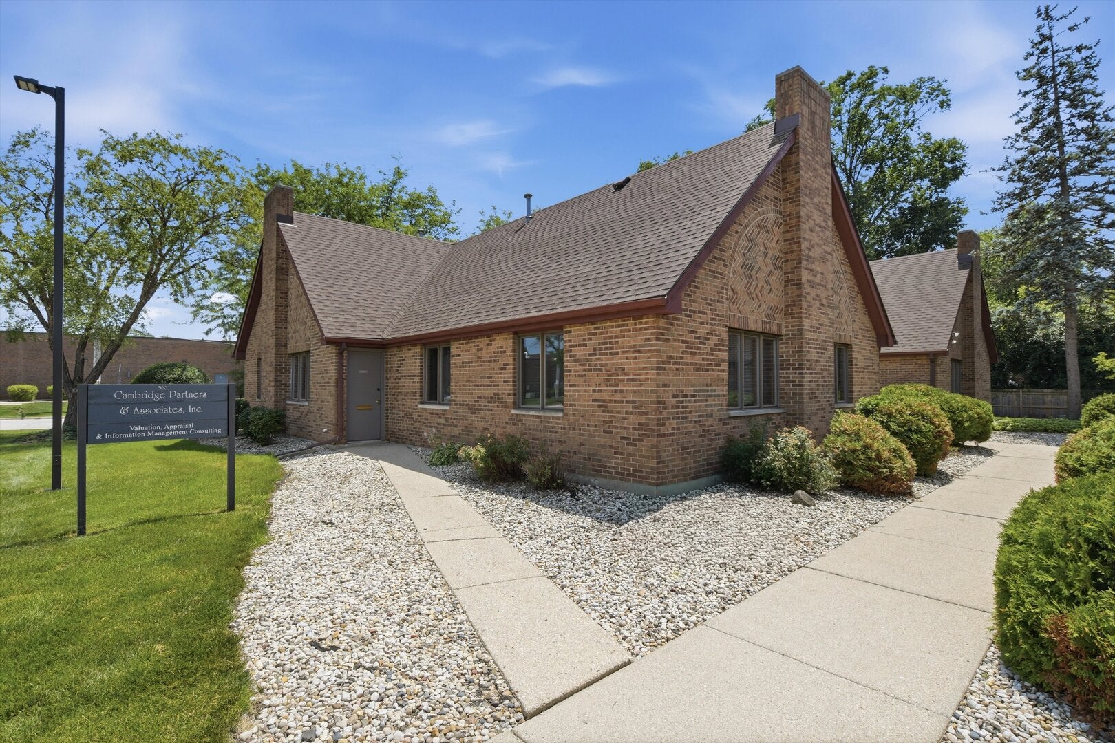 500 N Plum Grove Road