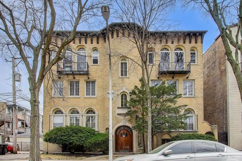 7453 N Hoyne Avenue 3S Chicago IL 60645