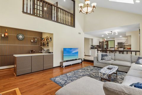 Tiny photo for 816 Bonnie Brae Lane, Bolingbrook, IL 60440 (MLS # 12689337)