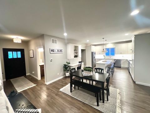 Tiny photo for 413 Moore Street, Clinton, IL 61727 (MLS # 12543744)