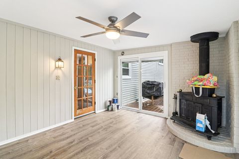 Tiny photo for 37371 N Shirley Drive, Gurnee, IL 60031 (MLS # 12462964)