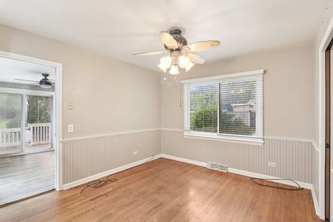 Tiny photo for 37371 N Shirley Drive, Gurnee, IL 60031 (MLS # 12462964)