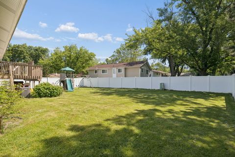 Tiny photo for 7025 Roberts Drive, Woodridge, IL 60517 (MLS # 12680852)