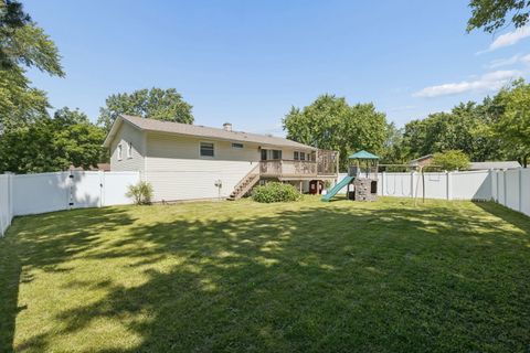 Tiny photo for 7025 Roberts Drive, Woodridge, IL 60517 (MLS # 12680852)
