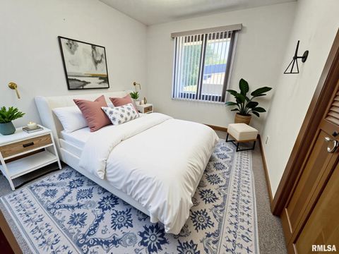 Tiny photo for 506 S STATE Street, Annawan, IL 61234 (MLS # QC4267413)