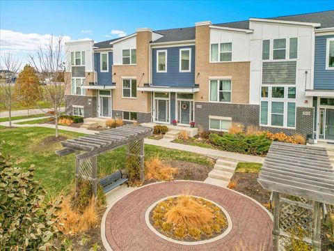 Tiny photo for 29W710 Everton Drive, Warrenville, IL 60555 (MLS # 12520190)