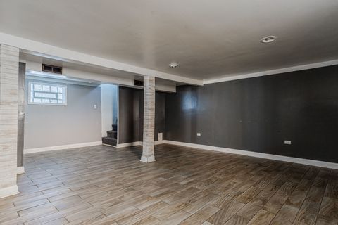 Tiny photo for 6621 S Vernon Avenue, Chicago, IL 60637 (MLS # 12504650)