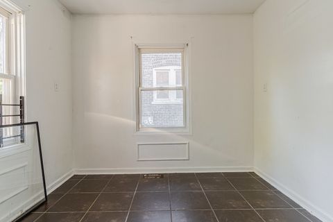 Tiny photo for 6621 S Vernon Avenue, Chicago, IL 60637 (MLS # 12504650)