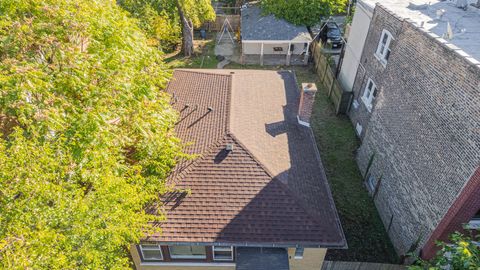 Tiny photo for 6621 S Vernon Avenue, Chicago, IL 60637 (MLS # 12504650)