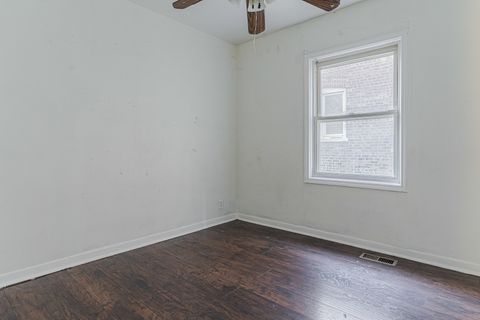 Tiny photo for 6621 S Vernon Avenue, Chicago, IL 60637 (MLS # 12504650)