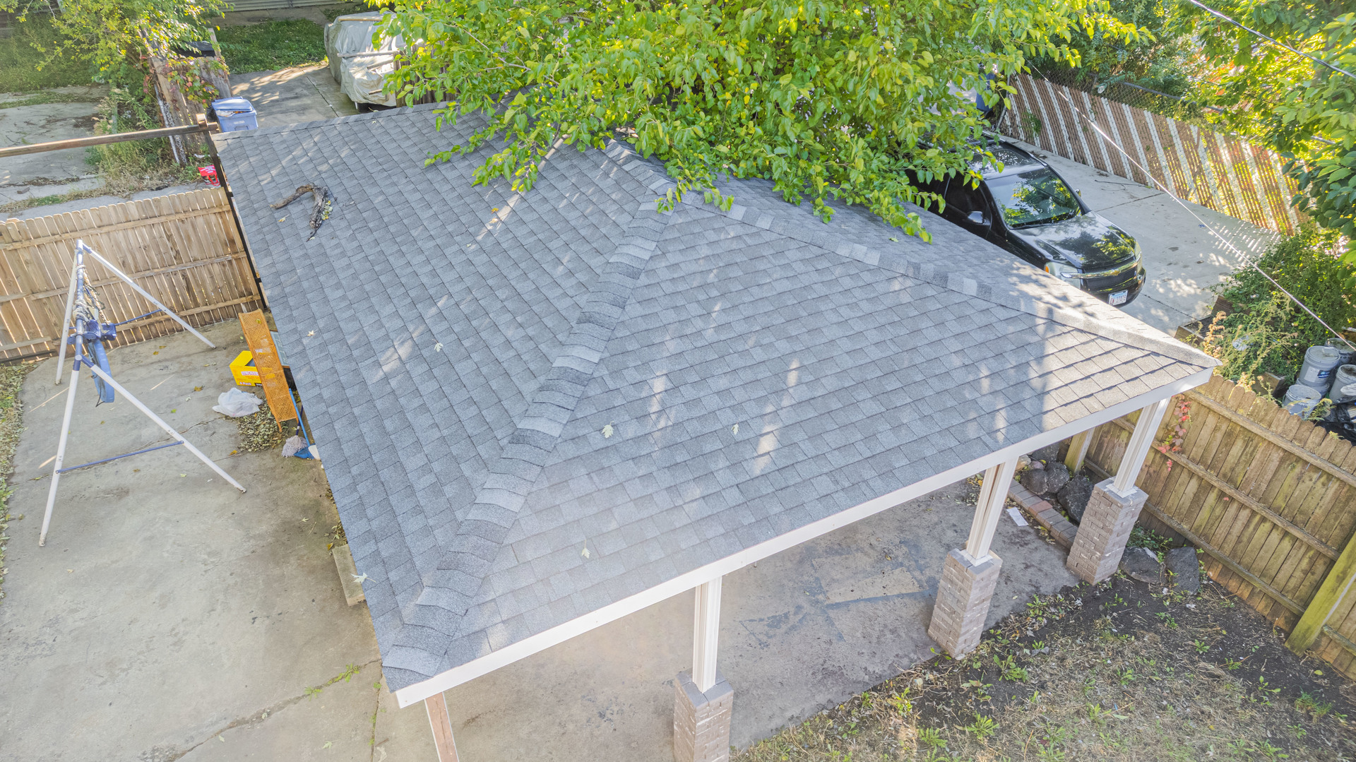 6621 S Vernon Avenue