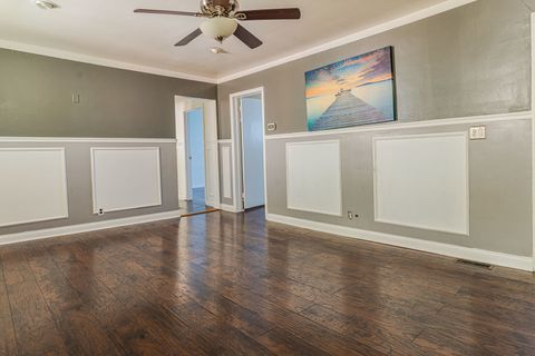 Tiny photo for 6621 S Vernon Avenue, Chicago, IL 60637 (MLS # 12504650)